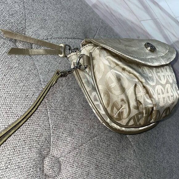 Giani Bernini Canvas Leather Trim Wristlet - Picture 9 of 12